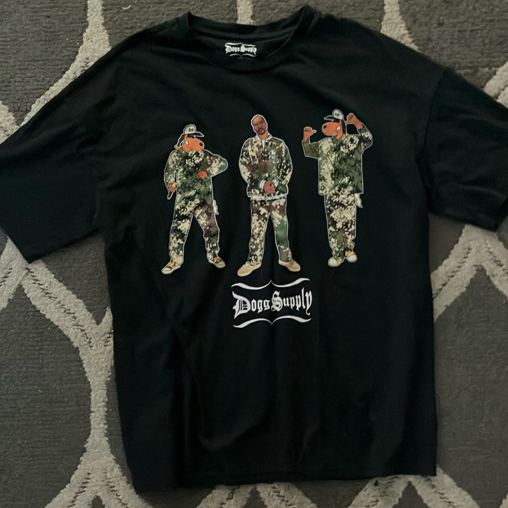Snoop Dogg “Dogg Supply” T-Shirt